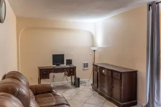 Photo #2: 230003451 Listing