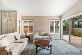 Photo #3: 230003465 Listing