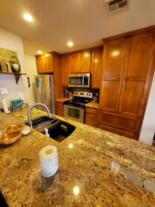 Photo #4: 230003523 Listing