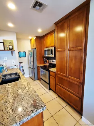 Photo #6: 230003523 Listing