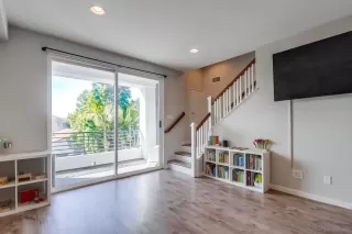 Photo #5: 230003527 Listing 