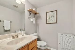 Photo #5: 230003535 Listing