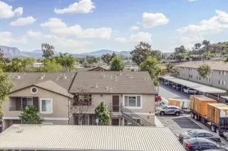 Photo #1: 230003536 Listing