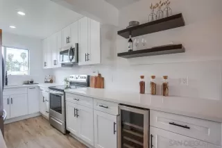 Photo #4: 230003590 Listing 