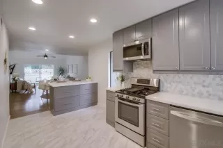 Photo #5: 230003595 Listing