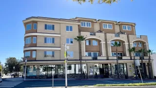 Photo #4: 230003600 Listing