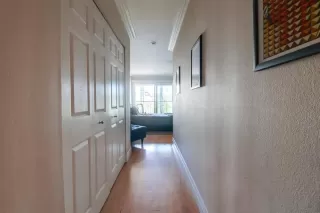 Photo #2: 230003604 Listing