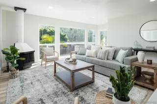 Photo #4: 230003660 Listing 