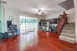 Photo #3: 230003669 Listing
