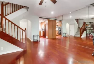 Photo #4: 230003669 Listing