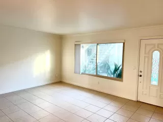 Photo #2: 230003726 Listing