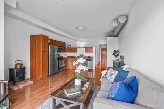 Photo #6: 230003775 Listing 