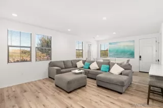 Photo #6: 230003778 Listing