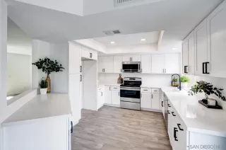 Photo #2: 230003780 Listing 