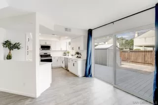 Photo #3: 230003780 Listing 