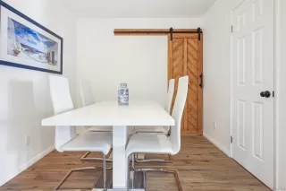 Photo #4: 230003804 Listing