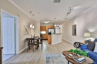 Photo #2: 230003828 Listing