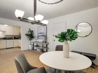 Photo #3: 230003842 Listing