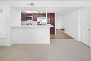 Photo #5: 230003850 Listing