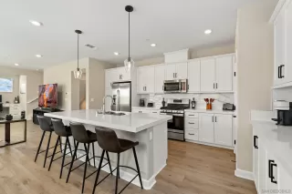 Photo #1: 230003872 Listing