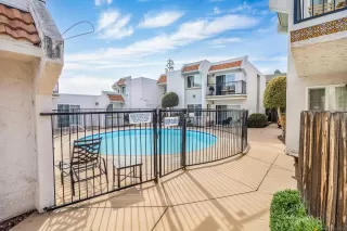 Photo #6: 230003893 Listing