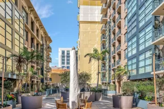 Photo #4: 230003898 Listing