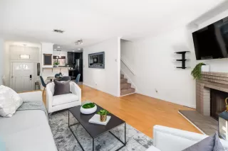 Photo #5: 230003902 Listing 