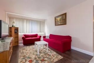 Photo #5: 230003919 Listing 