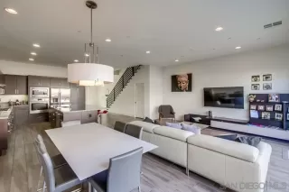 Photo #6: 230003931 Listing