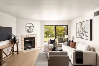 Photo #2: 230003939 Listing