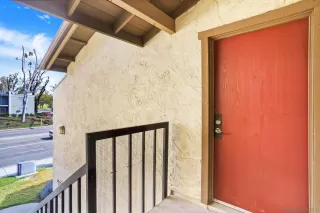 Photo #4: 230003944 Listing 