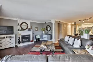 Photo #4: 230003987 Listing