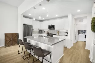 Photo #1: 230004009 Listing