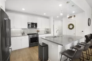 Photo #2: 230004009 Listing