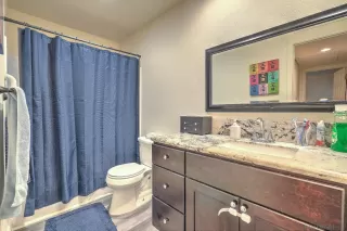 Photo #5: 230004039 Listing