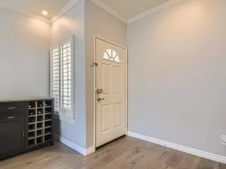 Photo #1: 230004053 Listing