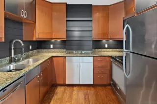 Photo #5: 230004084 Listing