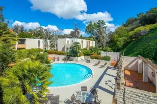 Photo #4: 230004087 Listing