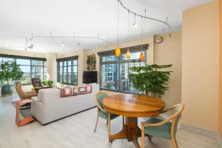 Photo #4: 230004089 Listing