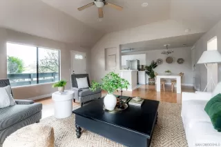 Photo #5: 230004108 Listing