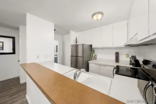 Photo #2: 230004119 Listing