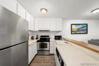 Photo #3: 230004119 Listing