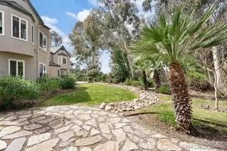 Photo #2: 230004126 Listing 