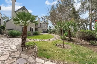 Photo #3: 230004126 Listing 