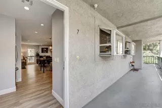 Photo #4: 230004126 Listing 