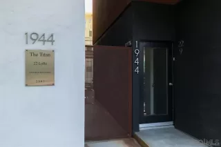 Photo #3: 230004141 Listing