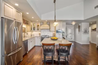 Photo #5: 230004169 Listing