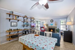 Photo #4: 230004183 Listing