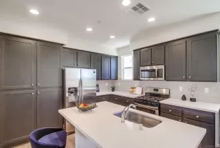 Photo #1: 230004189 Listing