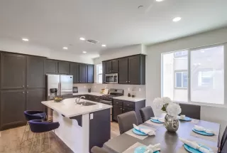 Photo #3: 230004189 Listing